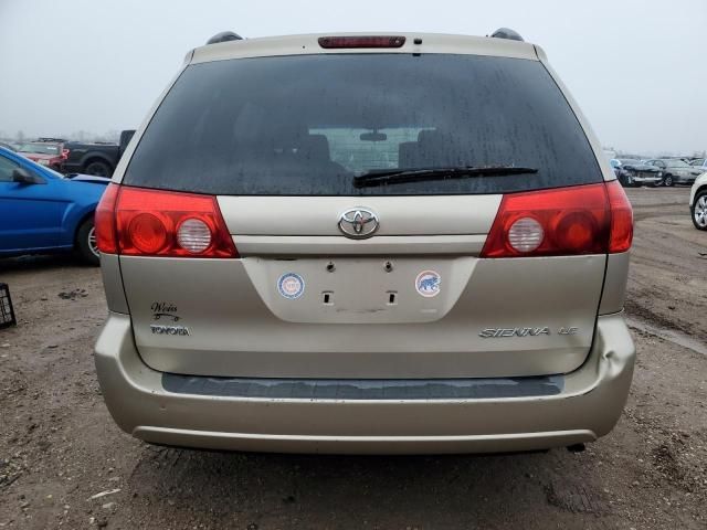 2009 Toyota Sienna CE