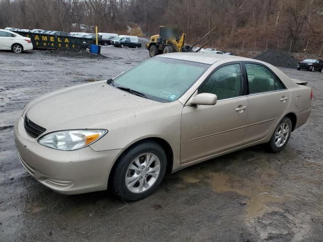 2004 Toyota Camry LE