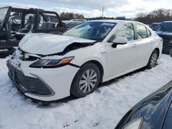 Carros salvage sin ofertas aún a la venta en subasta: 2021 Toyota Camry LE