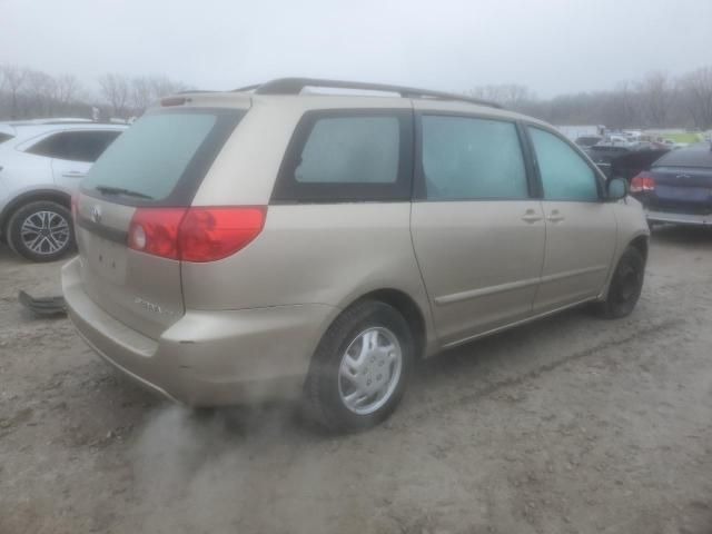 2007 Toyota Sienna CE