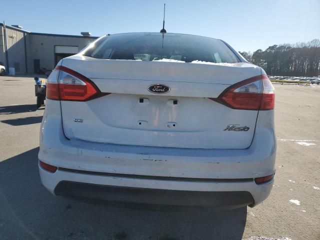 2016 Ford Fiesta SE