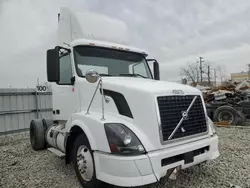 Salvage trucks for sale at Louisville, KY auction: 2007 Volvo VN VNL