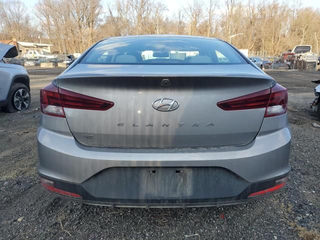 2020 Hyundai Elantra SE