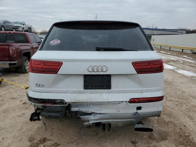 2019 Audi Q7 Prestige