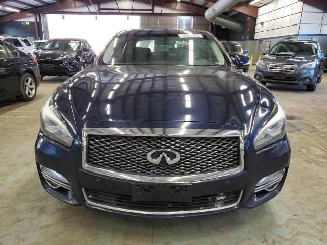 2016 Infiniti Q70 3.7