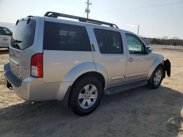 2007 Nissan Pathfinder LE