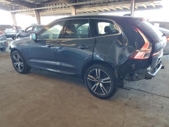 2021 Volvo XC60 T5 Momentum