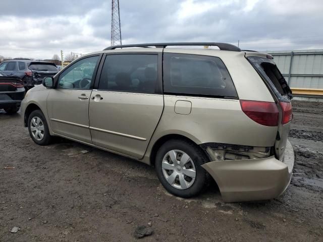 2005 Toyota Sienna CE