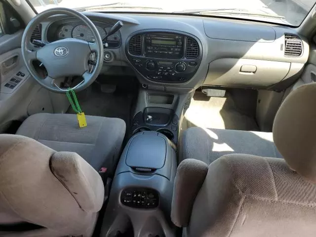 2003 Toyota Sequoia SR5