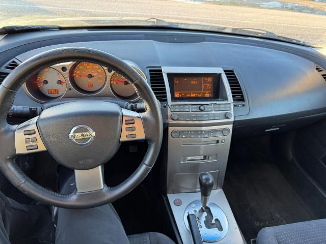 2004 Nissan Maxima SE