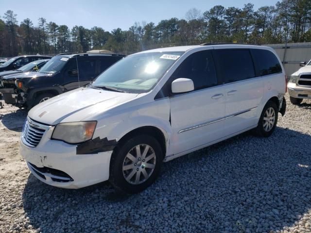 2014 Chrysler Town & Country Touring