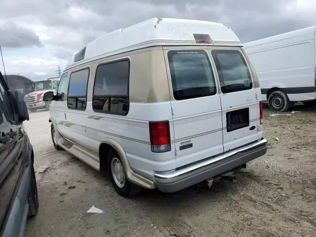 2000 Ford Econoline E150 Van