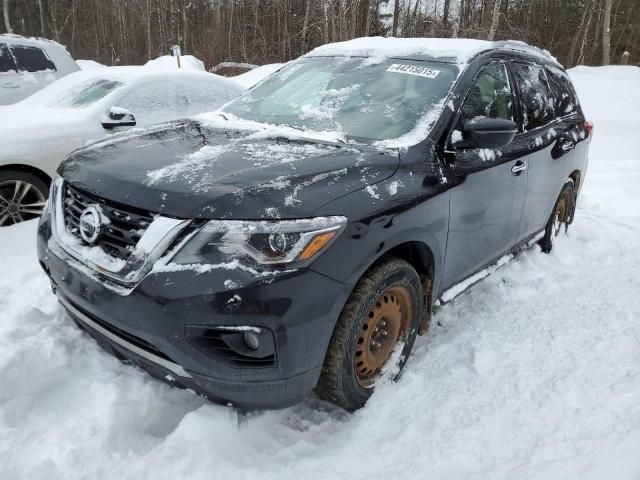 2020 Nissan Pathfinder SV