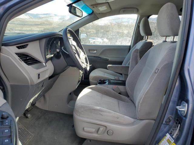 2015 Toyota Sienna LE