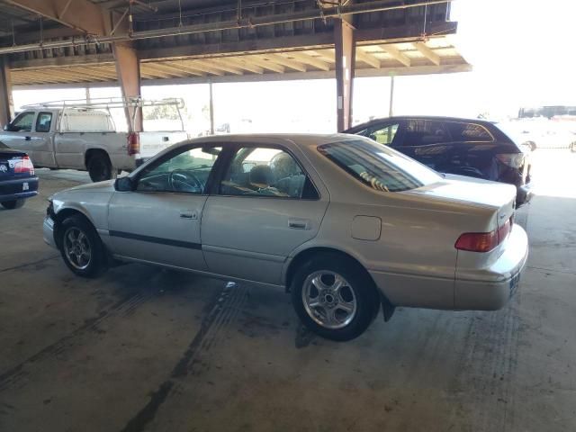 2000 Toyota Camry CE