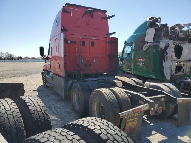 2016 Freightliner Cascadia 125