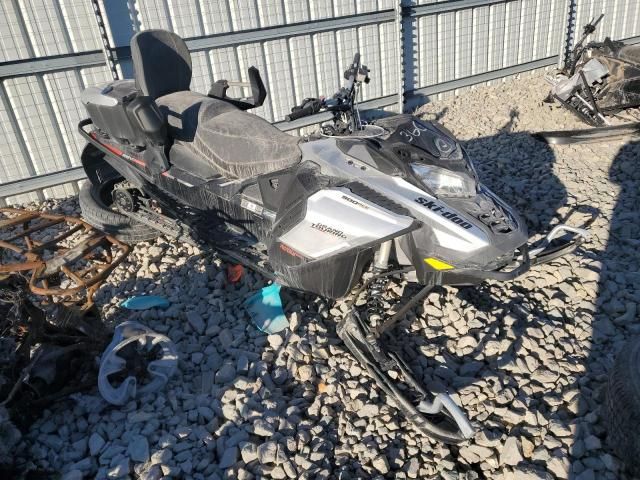 2019 Skidoo 2019 Skidoo Snowmobile