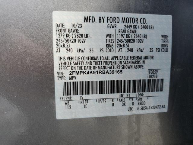 2024 Ford Edge Titanium