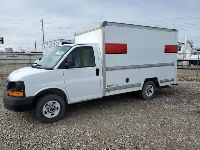 2009 GMC Savana Cutaway G3500