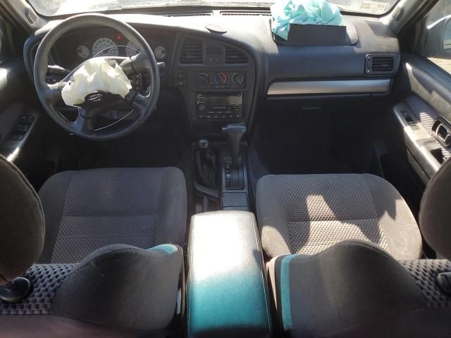 2003 Nissan Pathfinder LE