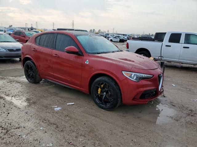 2018 Alfa Romeo Stelvio Quadrifoglio