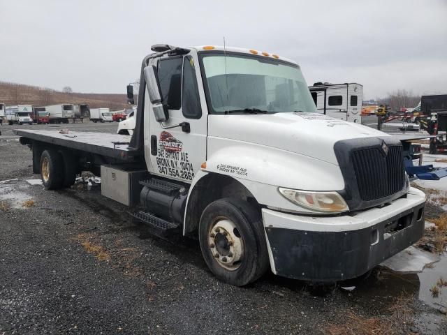 2005 International Navistar 4300 Rollback Truck