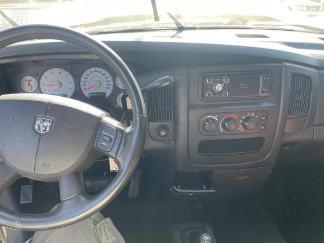 2005 Dodge RAM 1500 ST