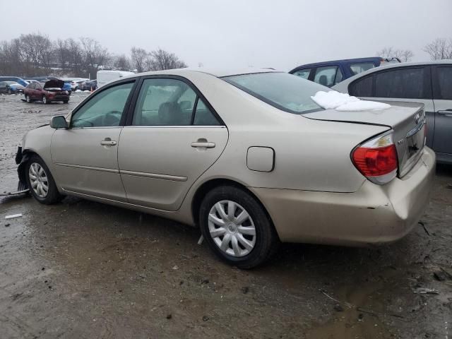 2005 Toyota Camry LE