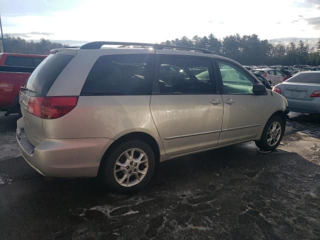 2005 Toyota Sienna LE