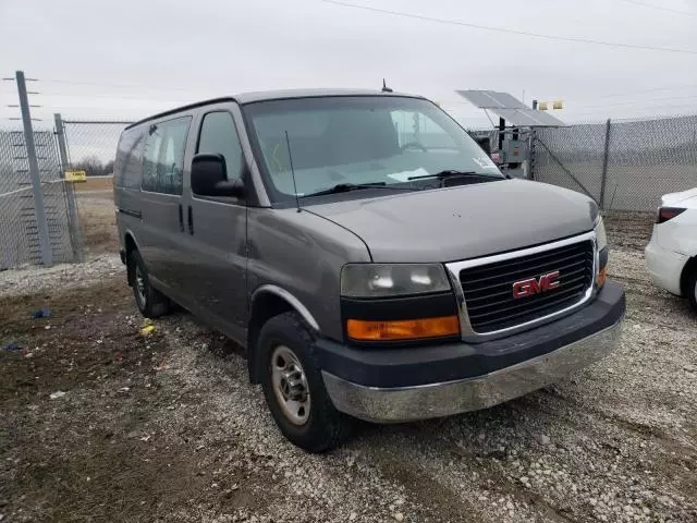 2011 GMC Savana G3500