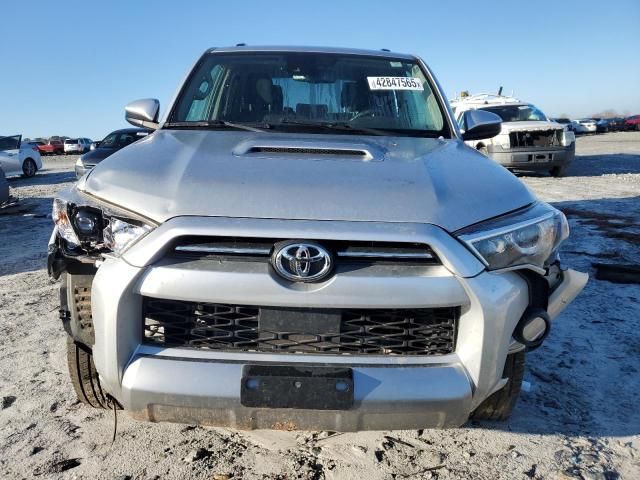 2021 Toyota 4runner SR5/SR5 Premium