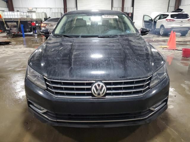 2016 Volkswagen Passat SE