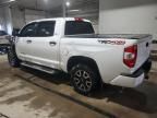 2016 Toyota Tundra Crewmax SR5