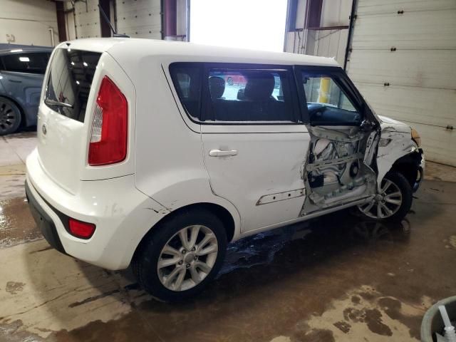 2013 KIA Soul +