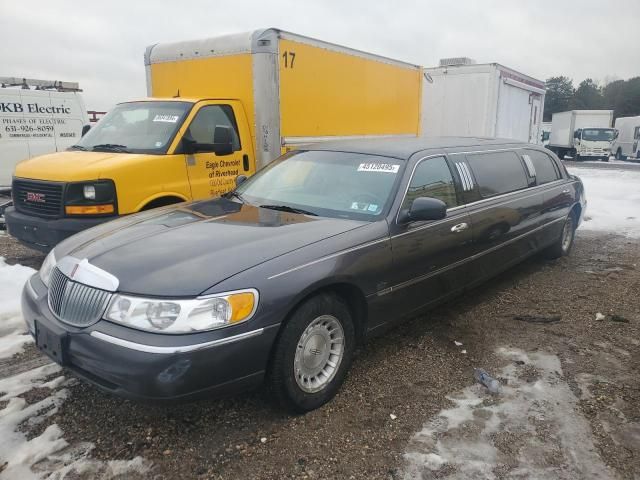 1998 Lincoln Town Car Limousine