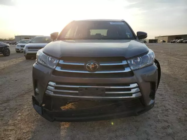 2018 Toyota Highlander Limited