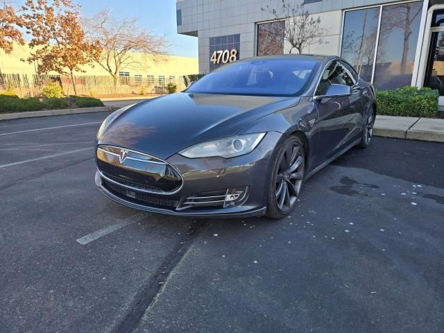 2014 Tesla Model S