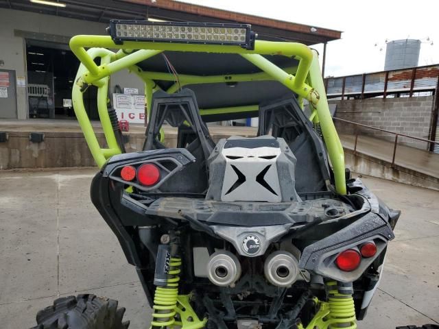 2015 Can-Am Maverick Max 1000R Turbo X DS