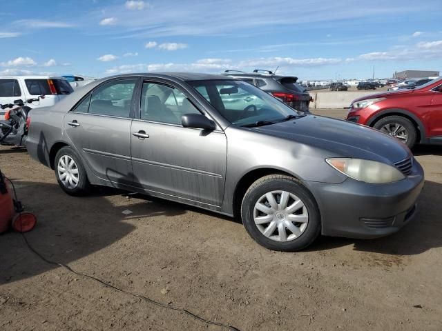 2005 Toyota Camry LE