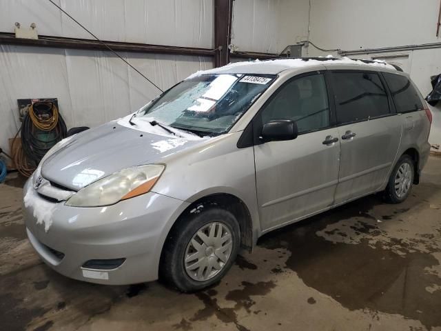 2006 Toyota Sienna CE