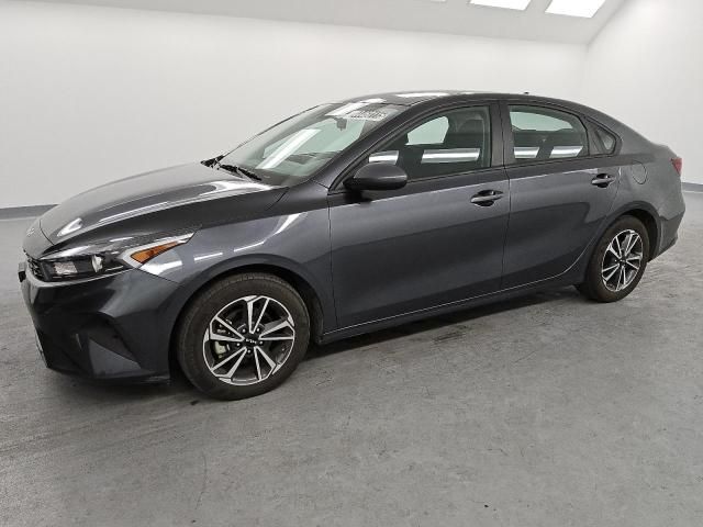 2023 KIA Forte LX