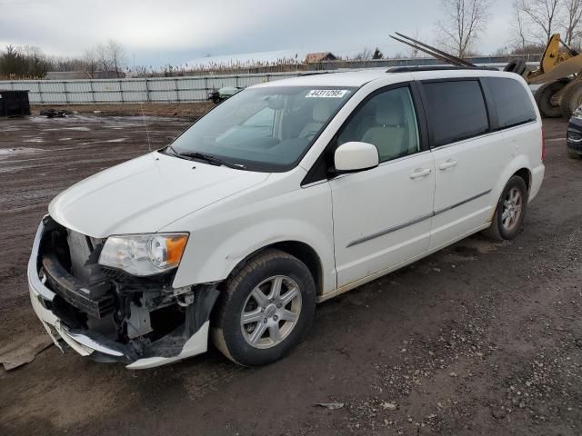 2011 Chrysler Town & Country Touring