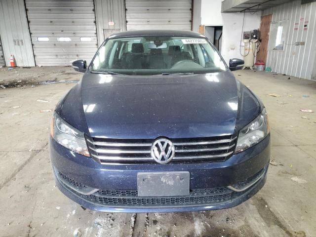 2014 Volkswagen Passat S