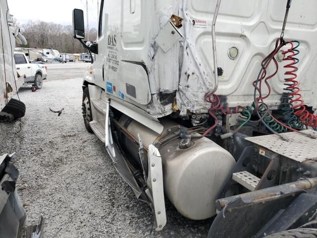 2016 Freightliner Cascadia 125