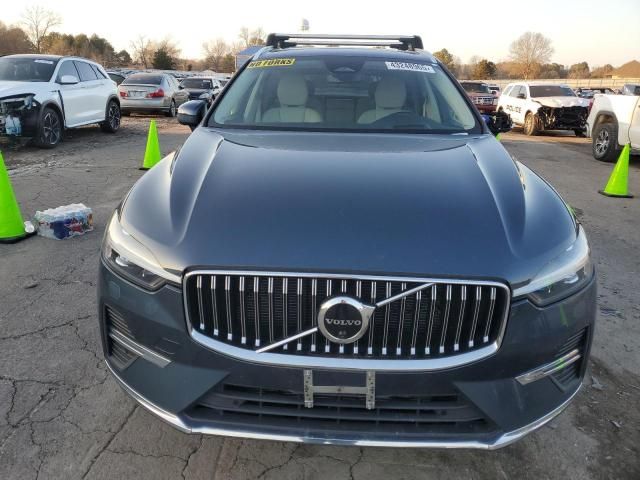 2022 Volvo XC60 B5 Inscription