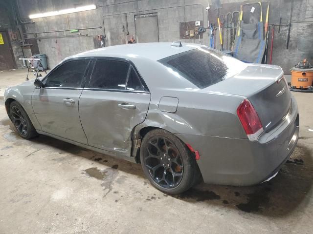 2019 Chrysler 300 Touring