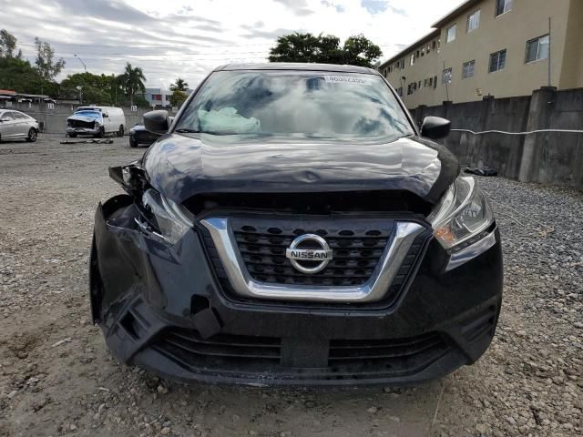 2020 Nissan Kicks S