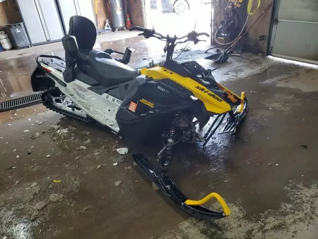 2024 Skidoo Grand Touring