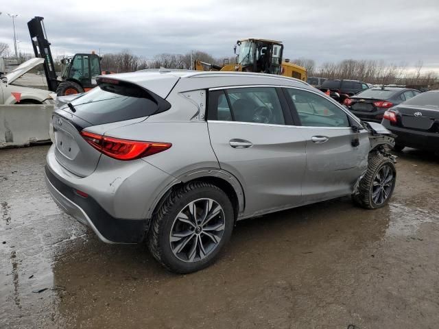 2017 Infiniti QX30 Base