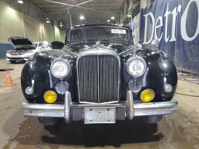 1958 Jaguar Mark Viii